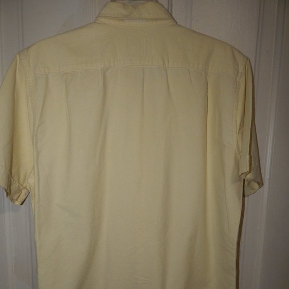 Men's Lacoste Classic Fit Button-Front Shirt ~ Short Sleeve - Size 38 - Yellow - Picture 8 of 8